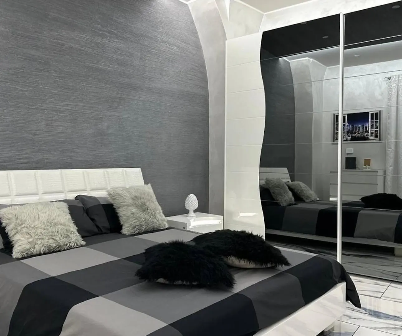 아파트 Naomi Luxury Home 카타니아