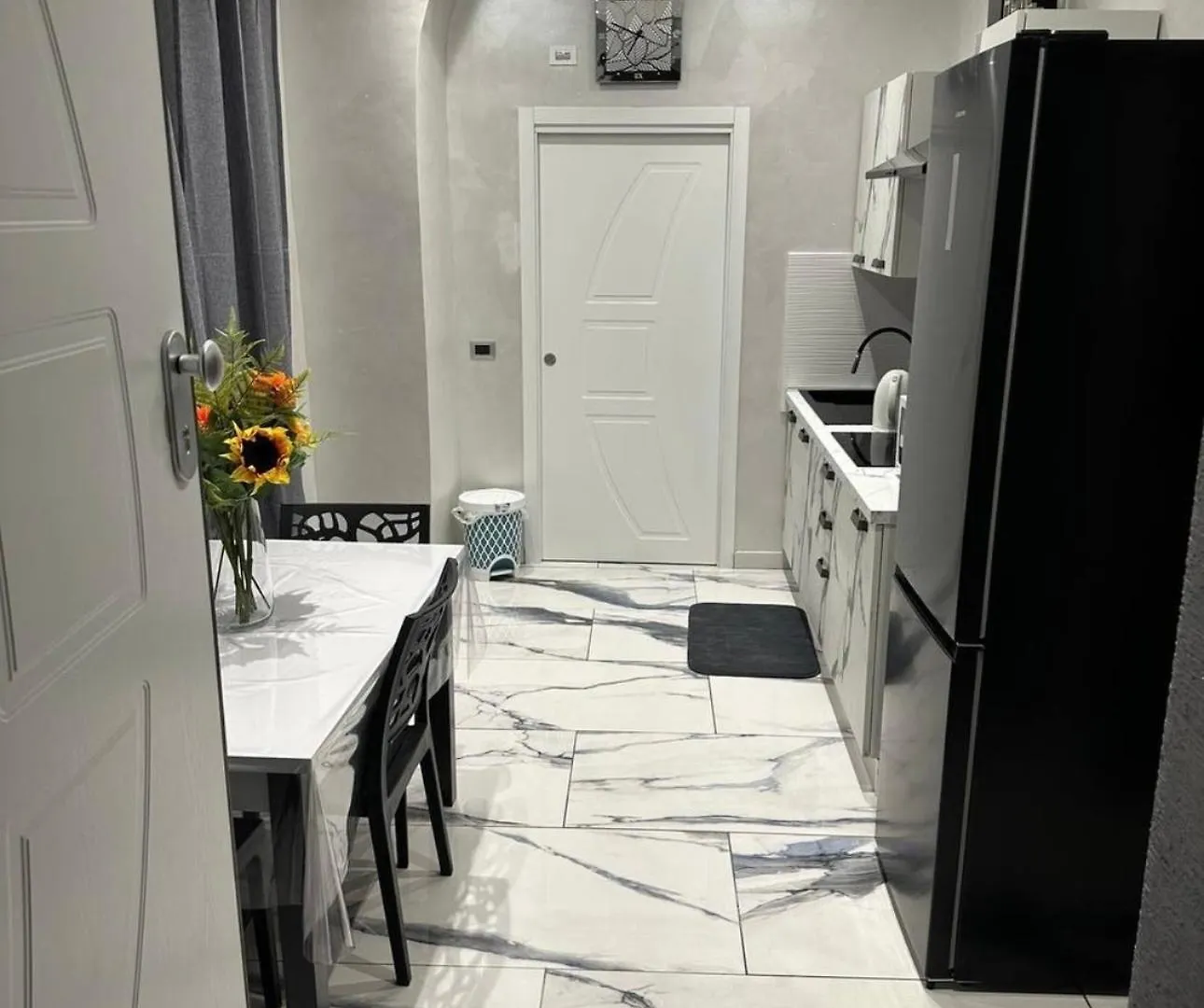 아파트 Naomi Luxury Home 카타니아 이탈리아